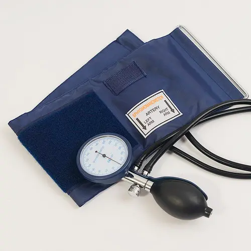 Pinagsamang Uri ng Mesa Aneroid Sphygmomanometer na May ISO